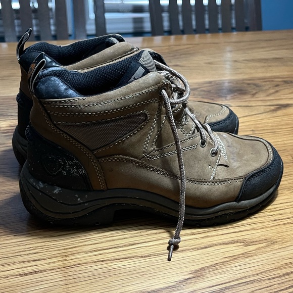 Ariat Leather Farm/Chore Hiking Work Boots Size 7B - Picture 9 of 11